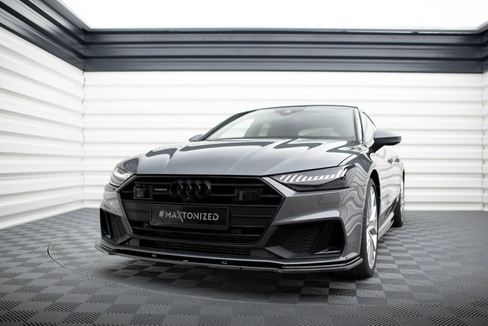 Maxton Design Frontsplitter V.2 für Audi A7 S line C8 S7 FL – Schwarz glänzend