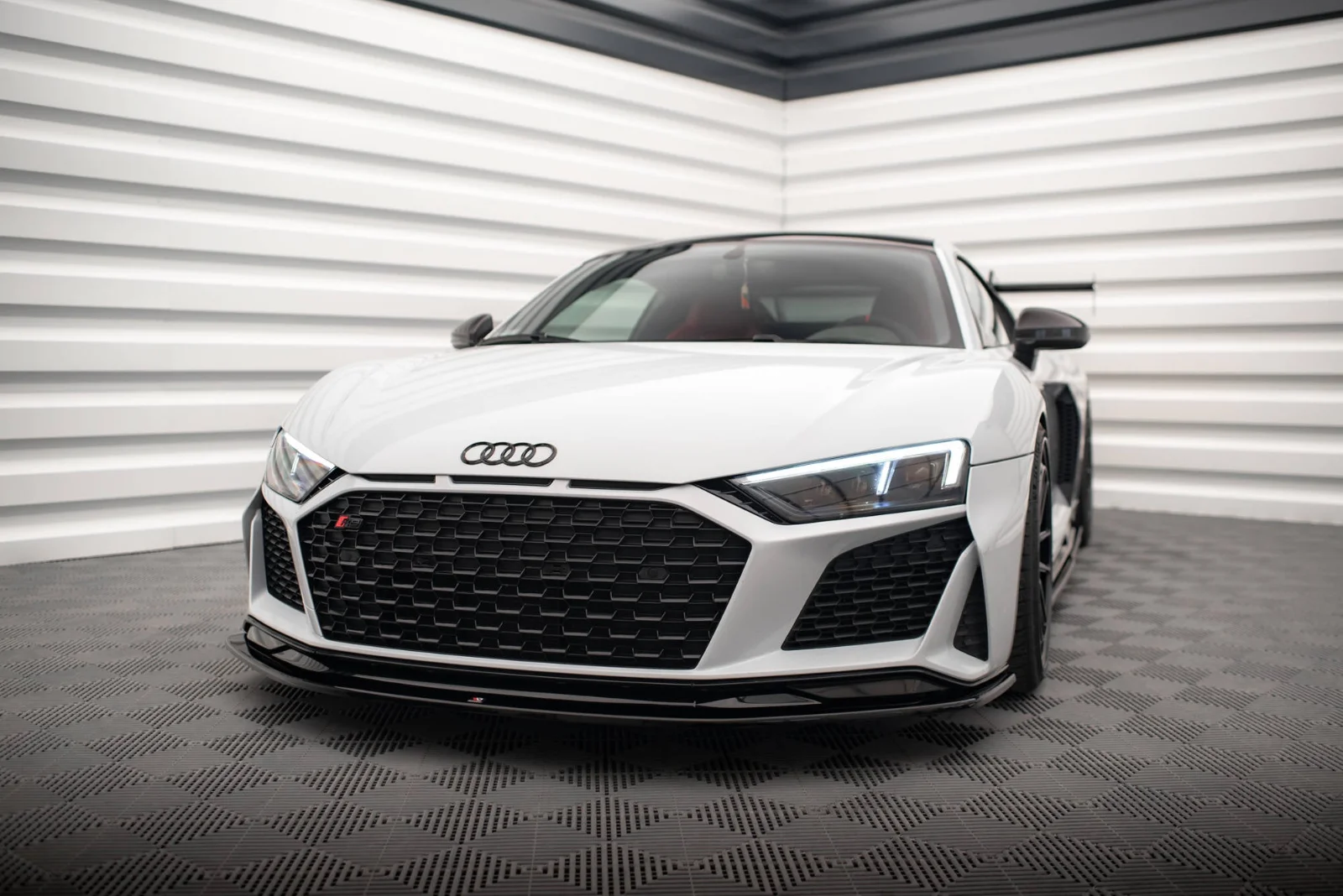 Maxton Design Frontsplitter V.2 für Audi R8 Mk2 FL – Schwarz glänzend