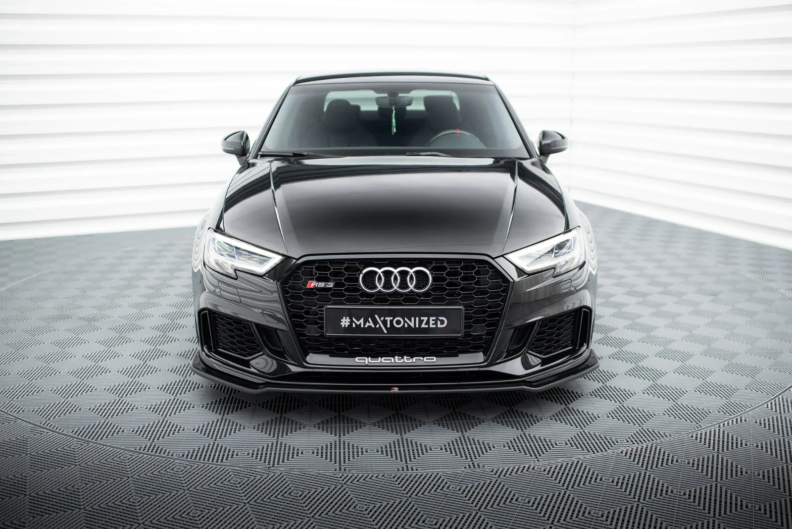 Maxton Design Frontsplitter V.2 für Audi RS3 8V FL – Schwarz glänzend – AU-RS3-8VF-S-FD2G