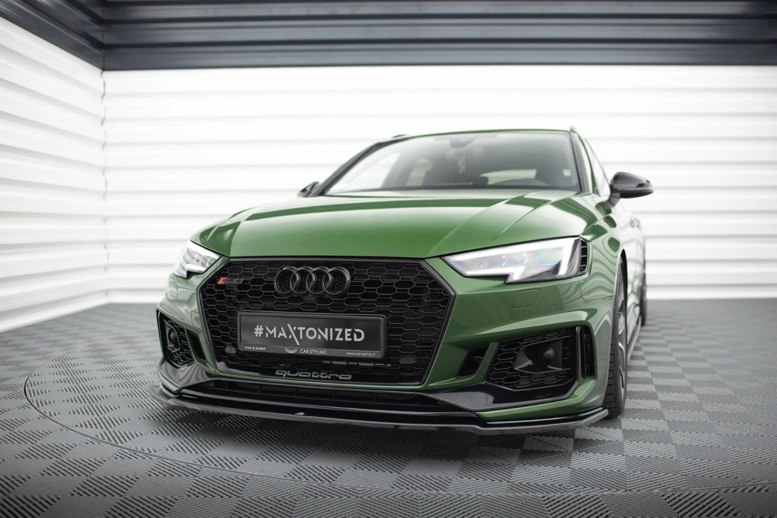 Maxton Design Frontsplitter V.2 für Audi RS4 B9 – Schwarz glänzend