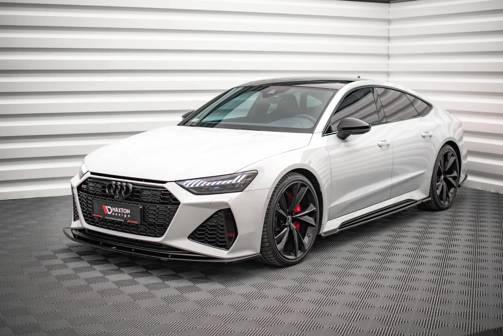 Maxton Design Frontsplitter V.2 für Audi RS7 C8 RS6 FL – Schwarz glänzend