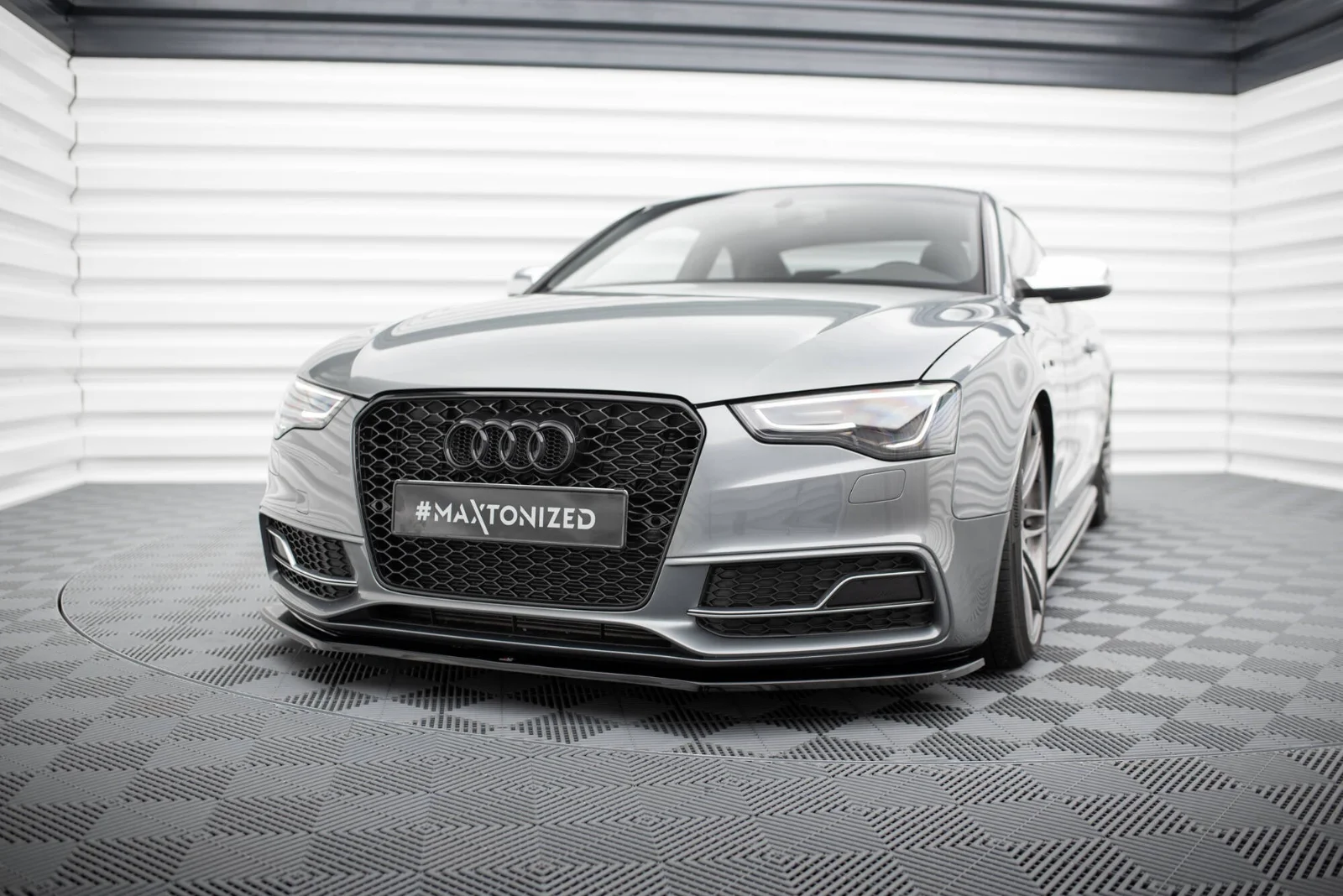 Maxton Design Frontsplitter V.2 für Audi S5 A5 S line 8T FL – Schwarz glänzend