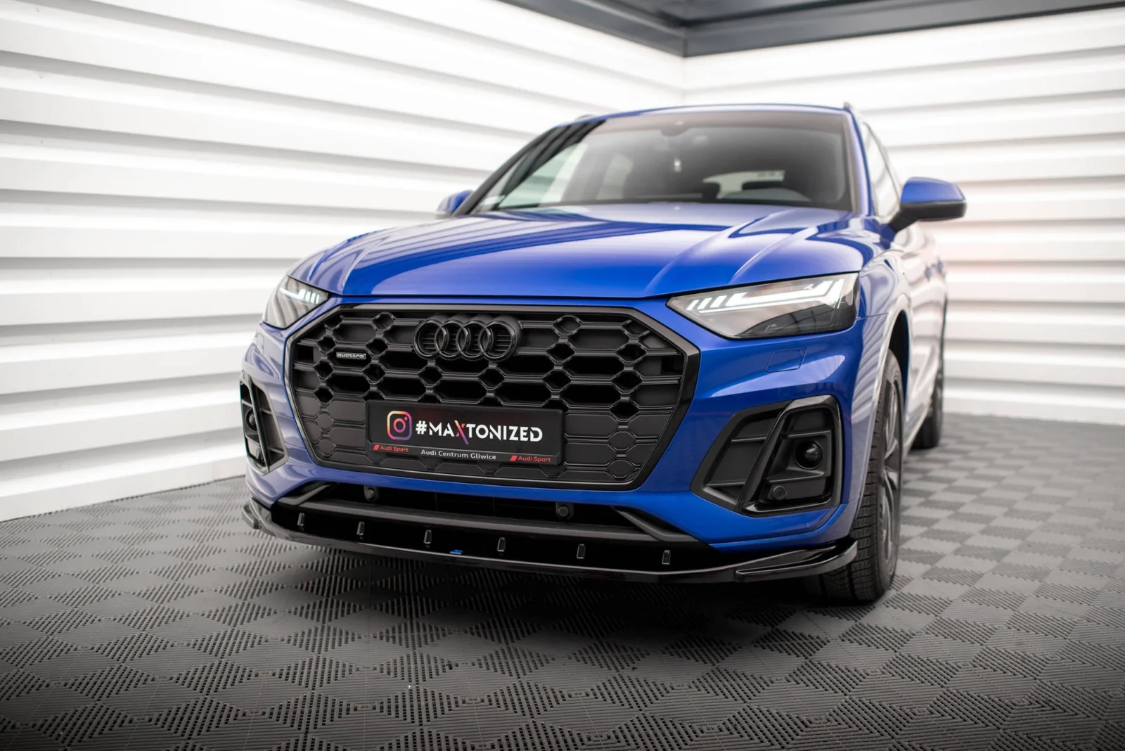 Maxton Frontsplitter V.2 für Audi SQ5 Q5 S line SUV Mk2 FL – Schwarz glänzend
