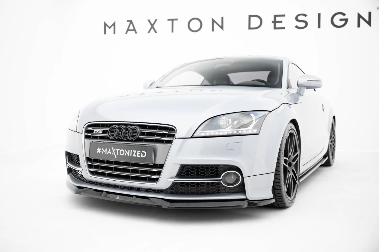 Maxton Design Frontsplitter V.2 für Audi TT S line 8J FL – Schwarz glänzend
