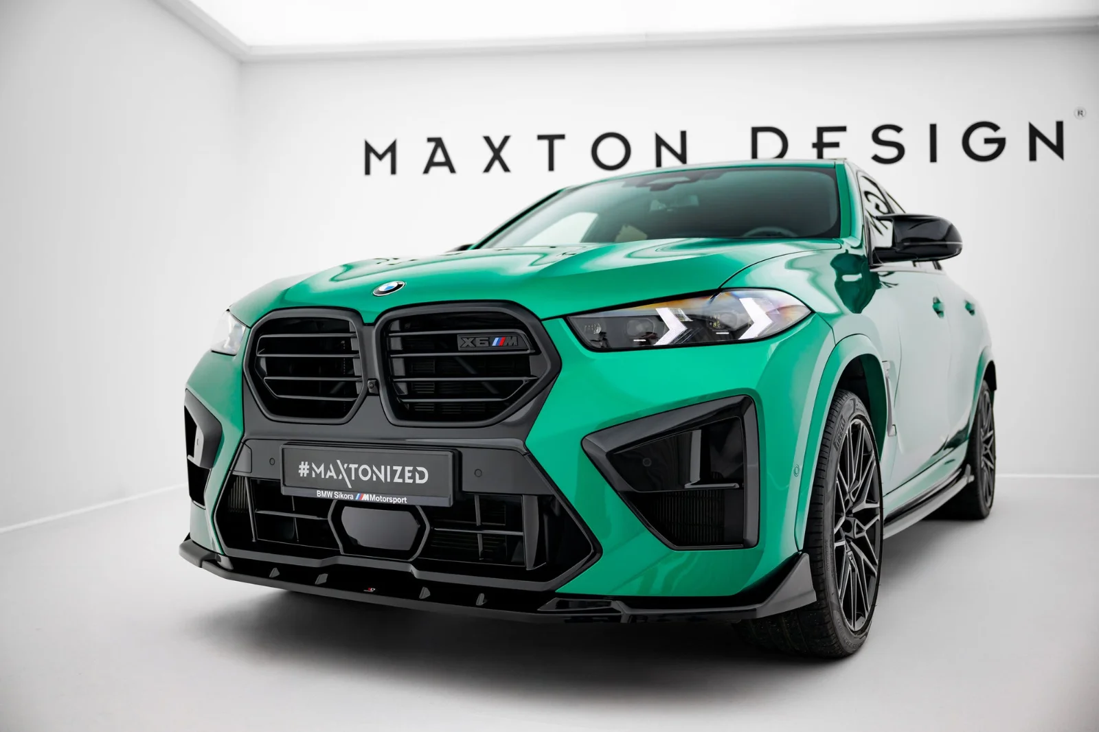 Maxton Design Frontsplitter V.2 für BMW X6 M F96 FL – Schwarz glänzend