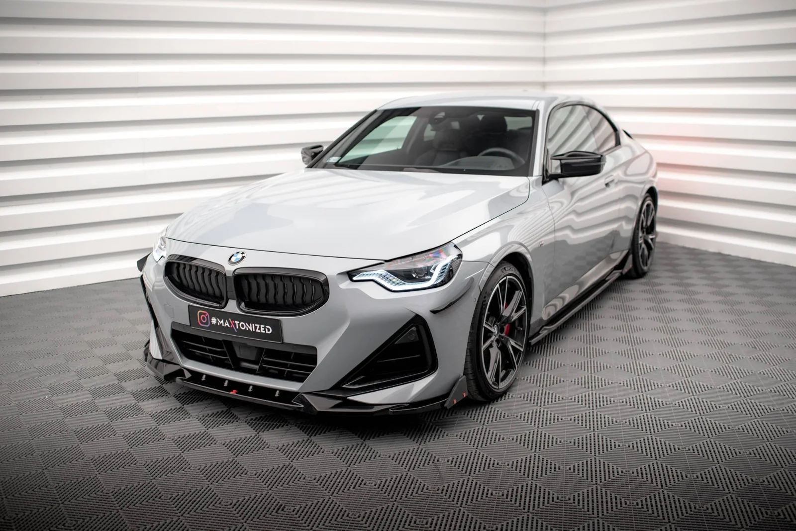 Maxton Frontsplitter V.2 für BMW 2er M-Paket M240i G42 – Schwarz glänzend – BM-2-42-MPACK-FD2G+FSF1B