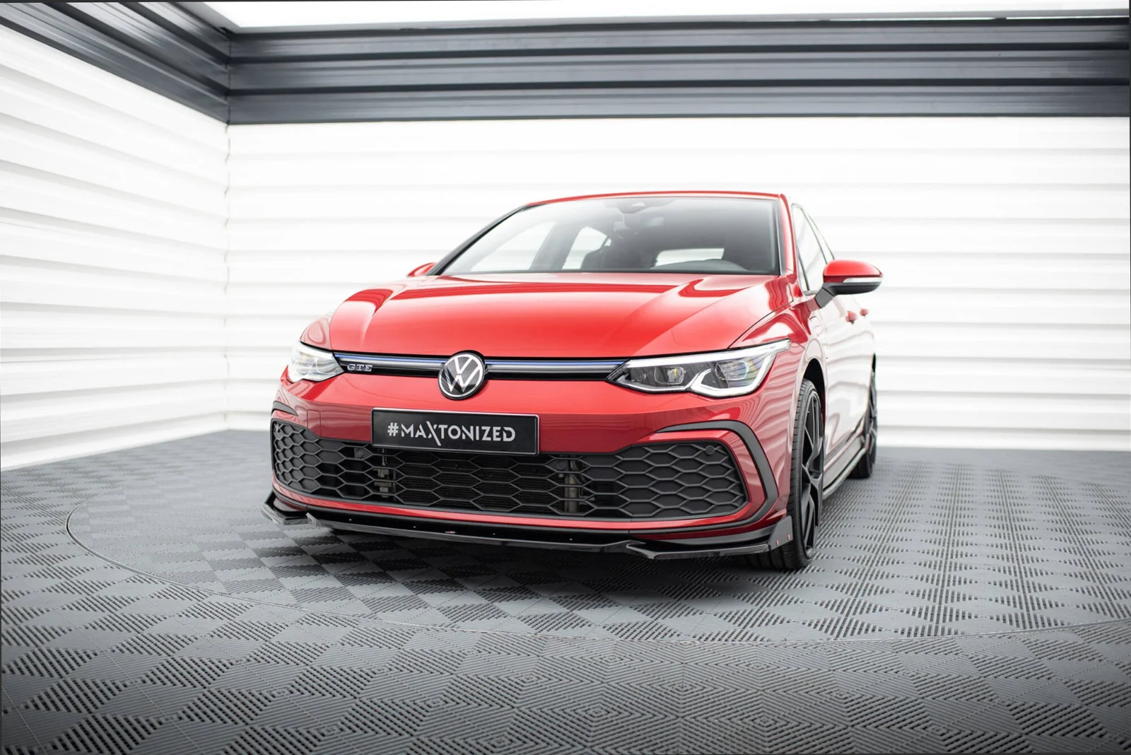 Maxton Frontsplitter V.2 für VW Golf 8 GTI GTE GTD R-Line – Schwarz glänzend