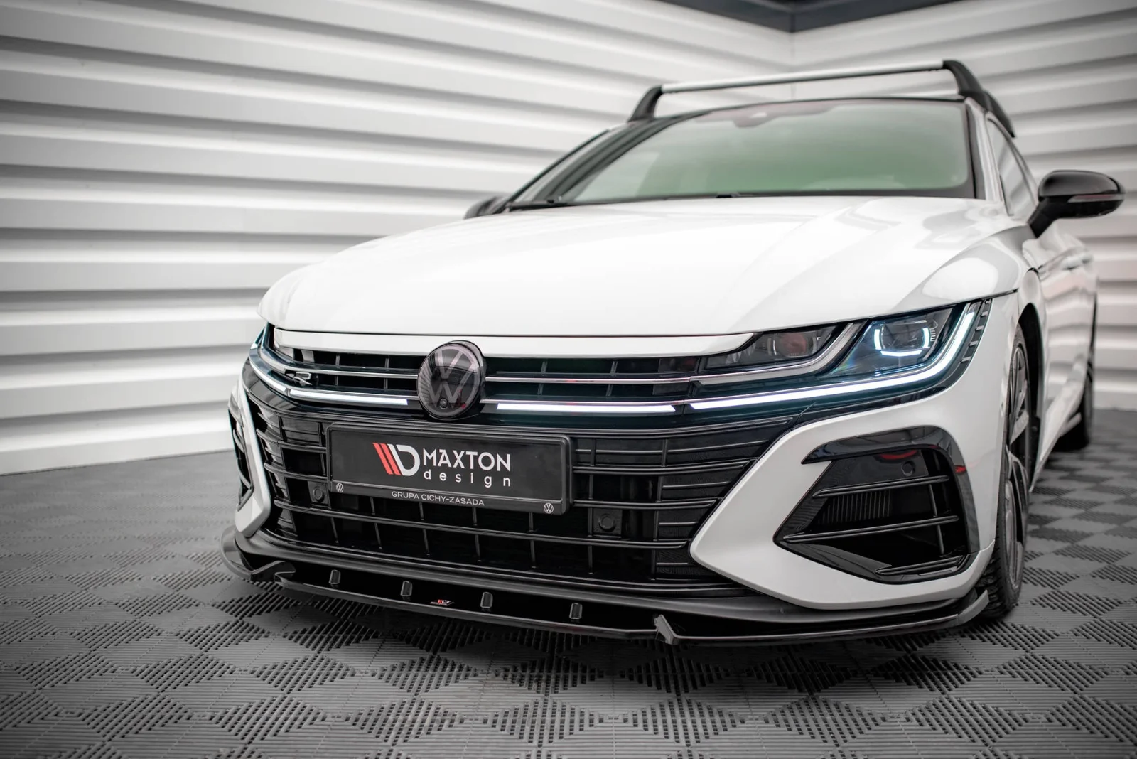 Maxton Design Frontsplitter V.2 für VW Arteon R Mk1 FL – Schwarz glänzend