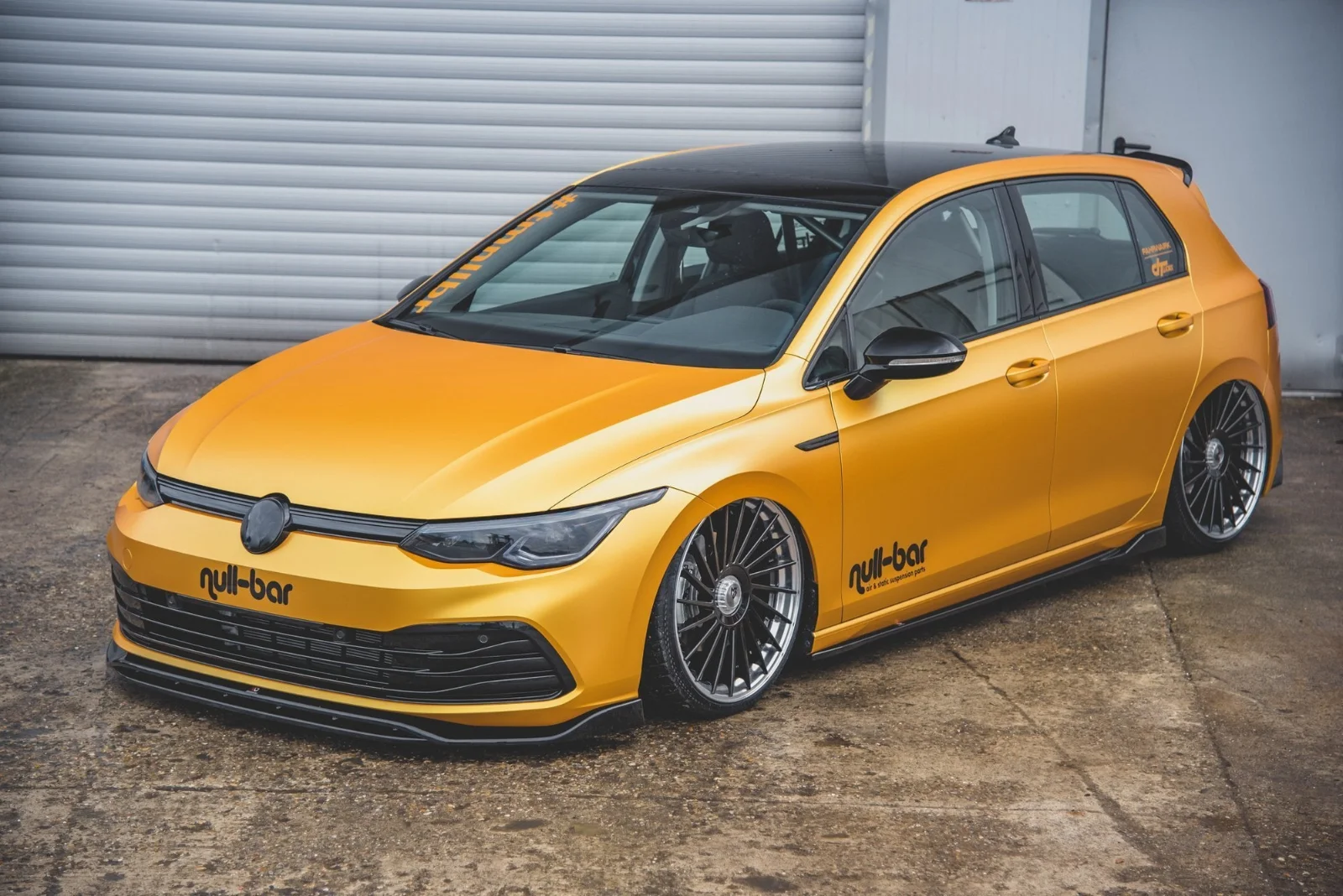 Maxton Design Frontsplitter V.2 für VW Golf 8 – Schwarz glänzend