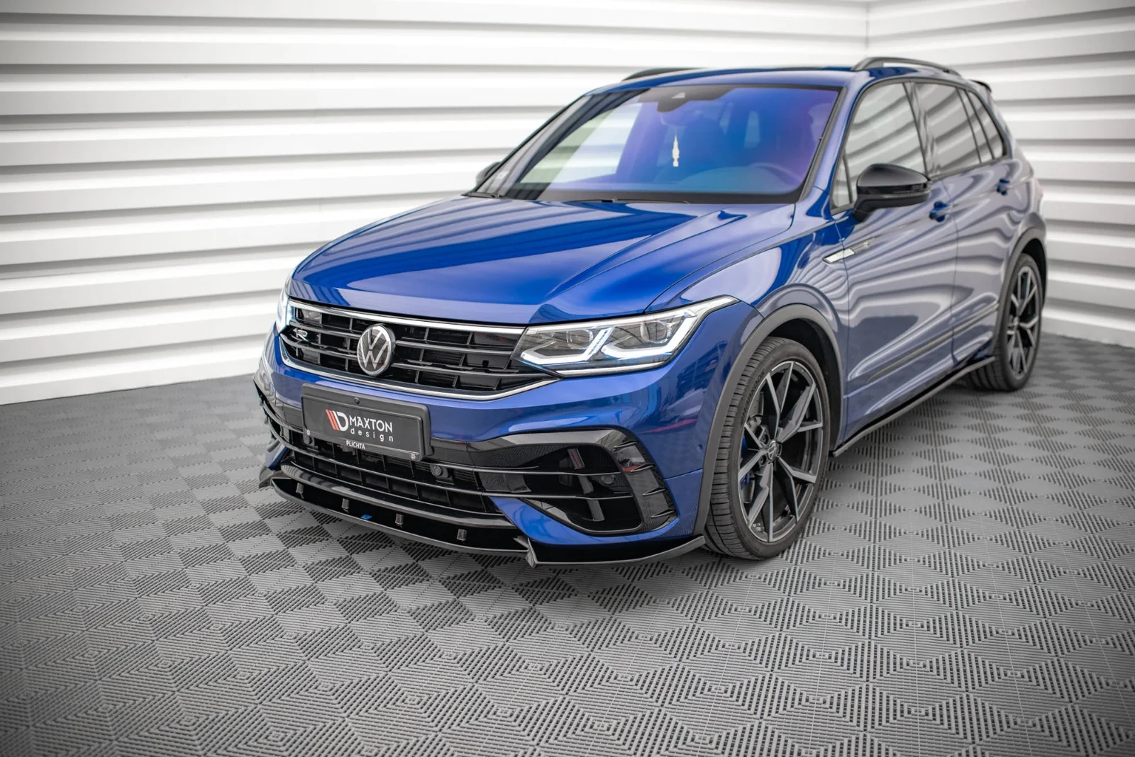 Maxton Frontsplitter V.2 für VW Tiguan R R-Line Mk2 FL – Schwarz glänzend