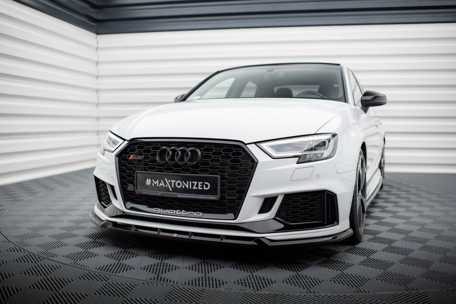 Maxton Design Frontsplitter V.3 für Audi RS3 8V FL – Schwarz glänzend – AU-RS3-8VF-S-FD3G