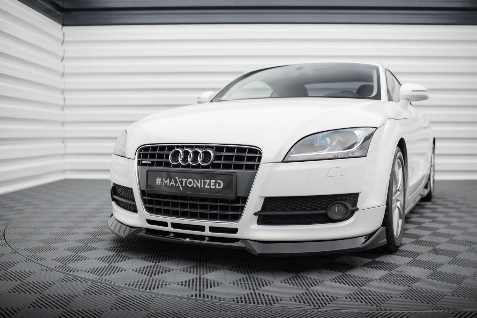 Maxton Design Frontsplitter V.3 für Audi TT 8J – Schwarz glänzend