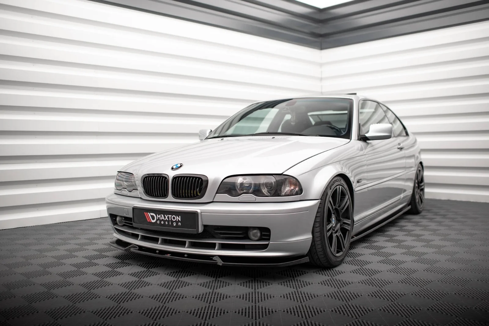 Maxton Design Frontsplitter V.3 für BMW 3er E46 – Schwarz glänzend