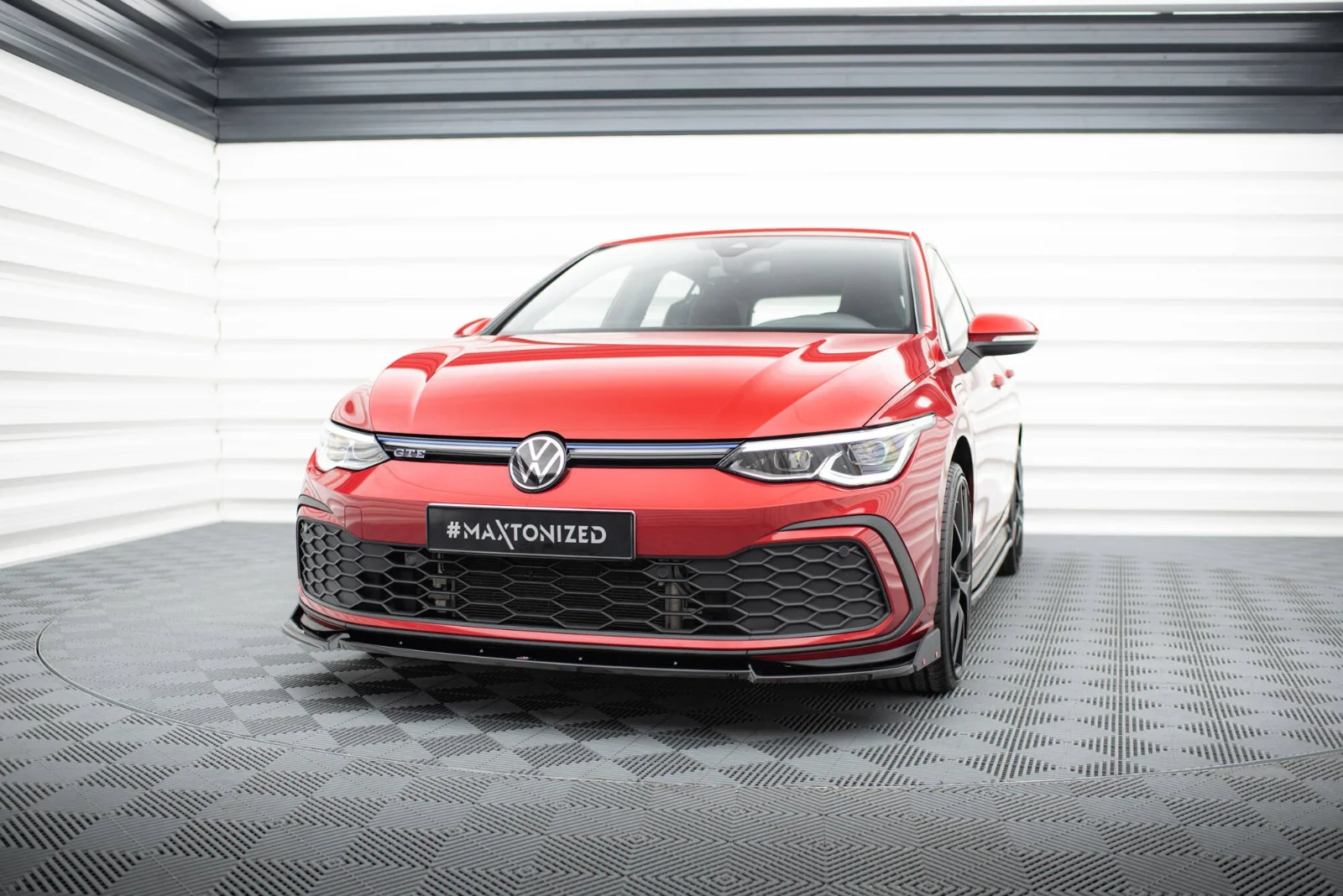Maxton Frontsplitter V.3 für VW Golf 8 GTI GTE GTD R-Line – Schwarz glänzend