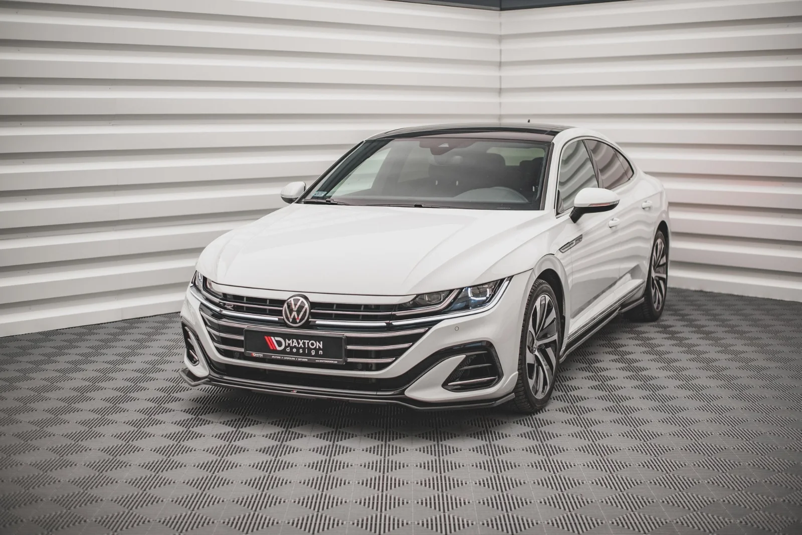 Maxton Design Frontsplitter V.3 für VW Arteon R-Line Mk1 FL – Schwarz glänzend