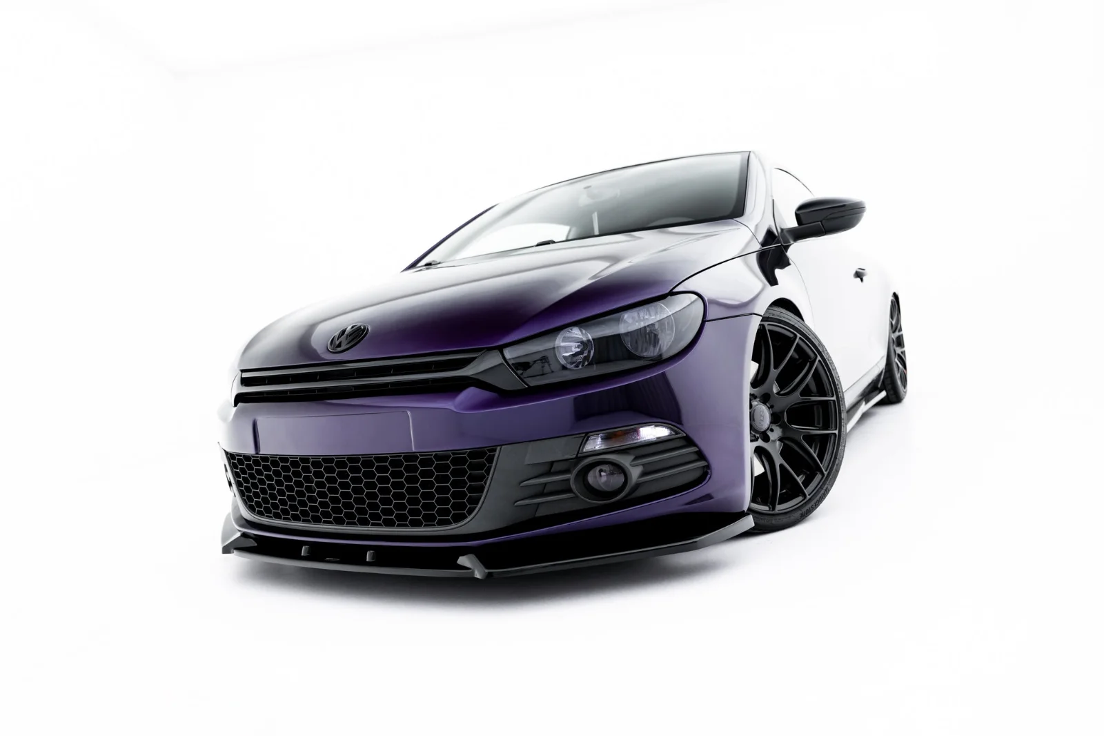 Maxton Design Frontsplitter V.3 für VW Scirocco Mk3 – Schwarz glänzend