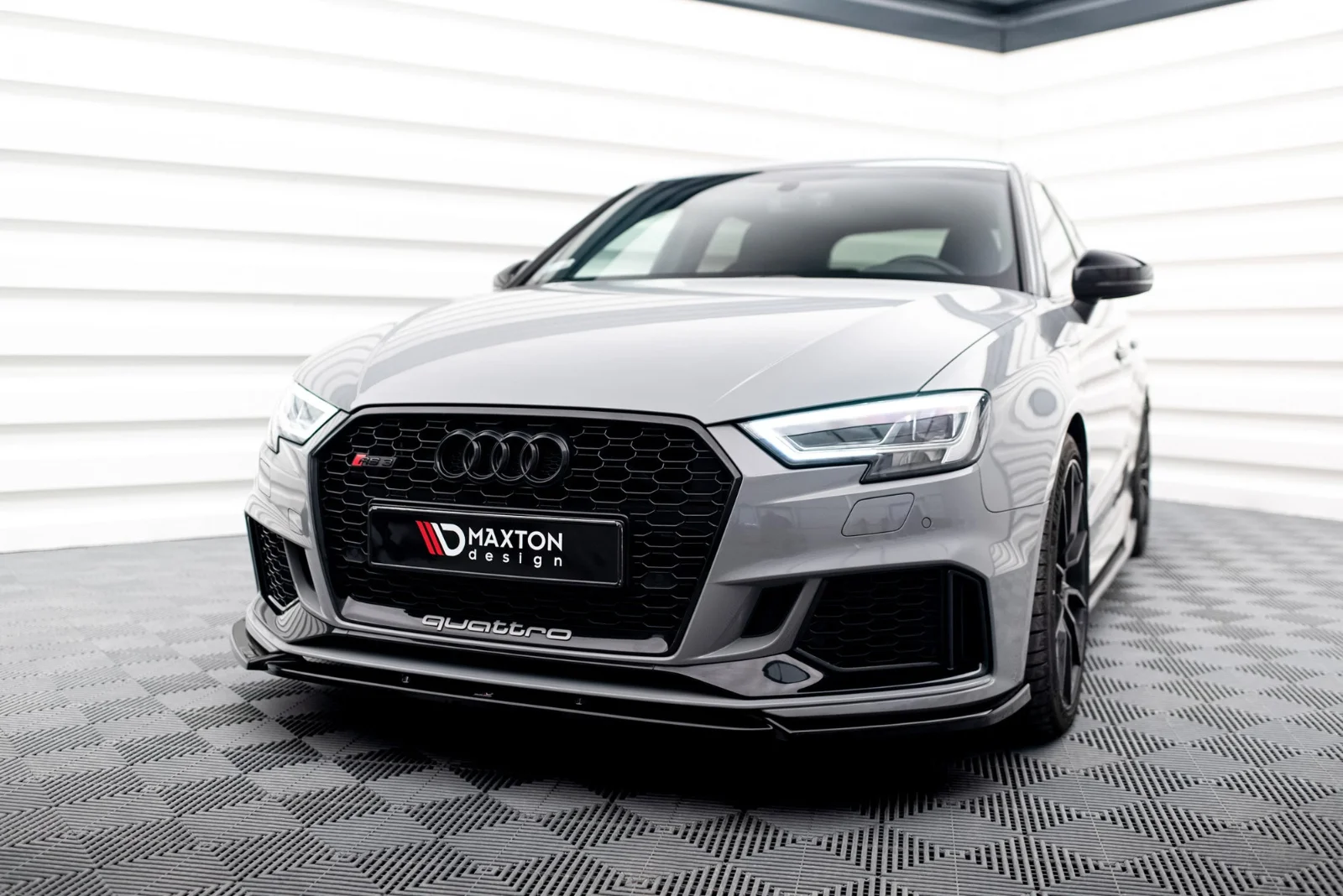 Maxton Design Frontsplitter V.4 für Audi RS3 8V FL – Schwarz glänzend – AU-RS3-8VF-FD4G