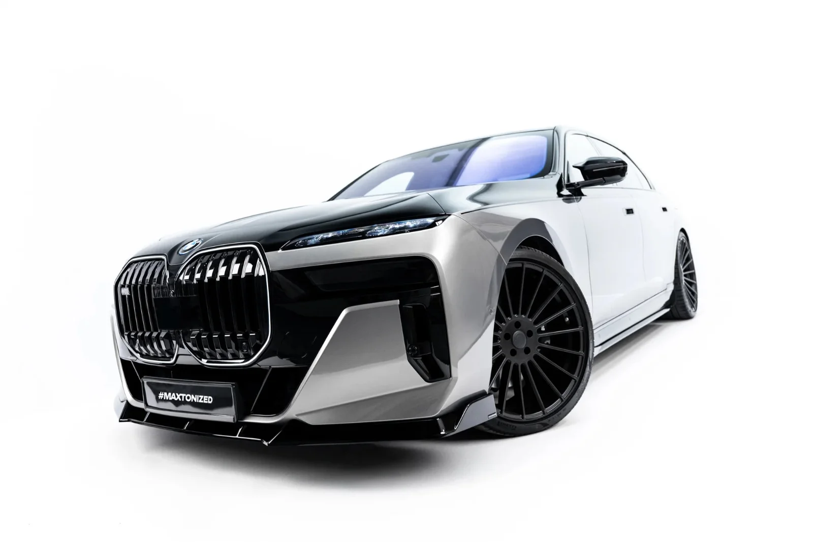 Maxton Frontsplitter V.4 für BMW 7er M-Paket M760e i7 G70 – Schwarz glänzend