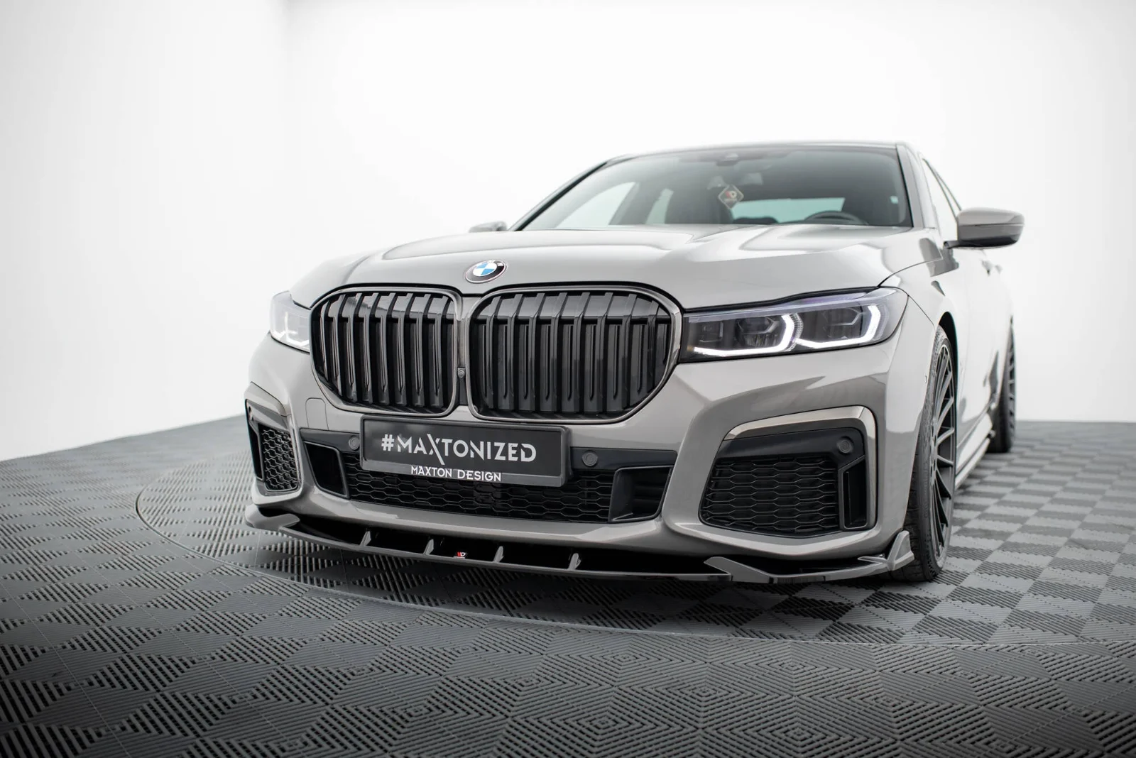 Maxton Frontsplitter V.5 für BMW 7er M-Paket G11 G12 FL – Schwarz glänzend