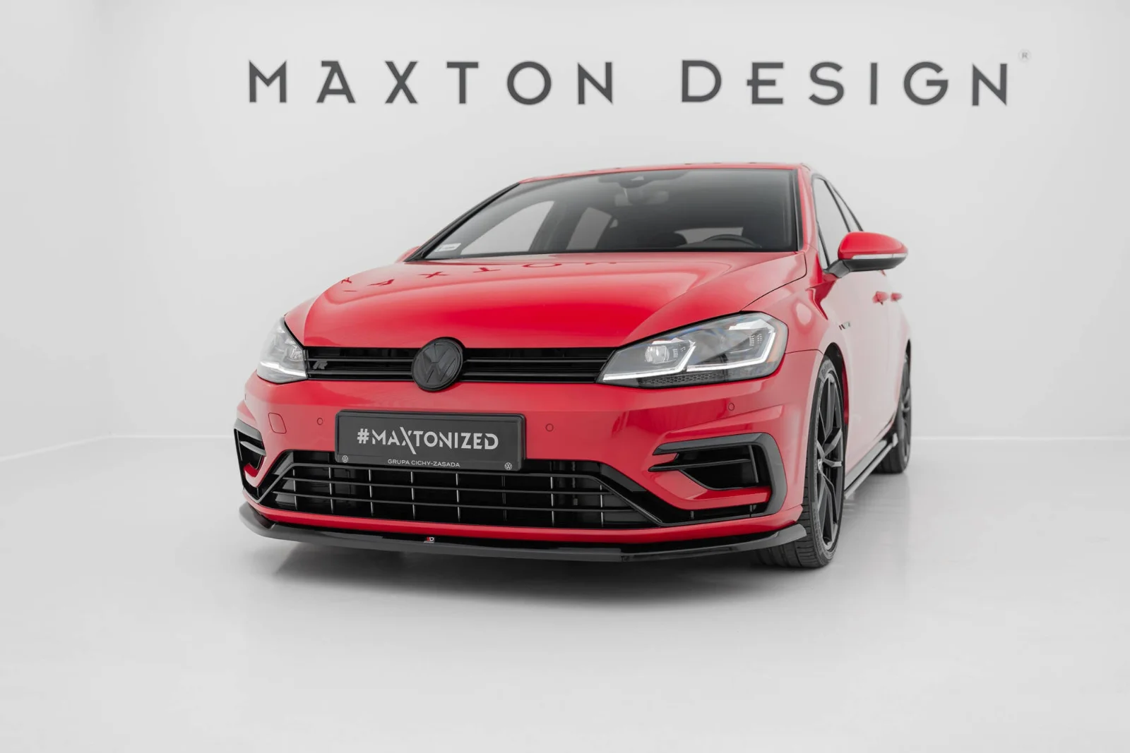 Maxton Design Frontsplitter V.6 für VW Golf 7 R R-Line FL – Schwarz glänzend