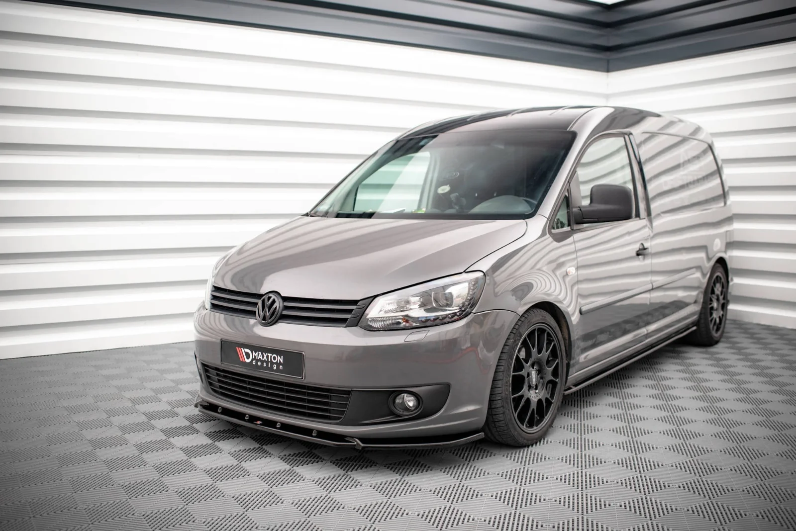 Maxton Design Frontsplitter für VW Caddy Mk3 FL – Schwarz glänzend