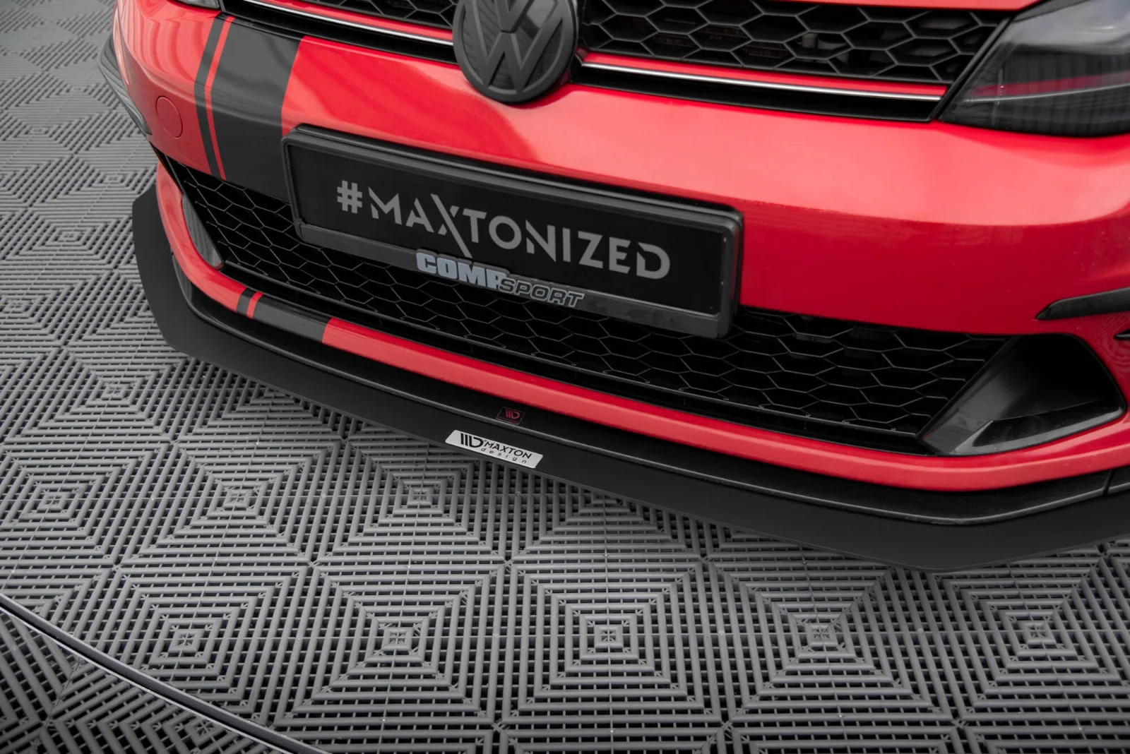 Maxton Design Frontsplitter für VW Golf 7 GTI Clubsport – Schwarz matt