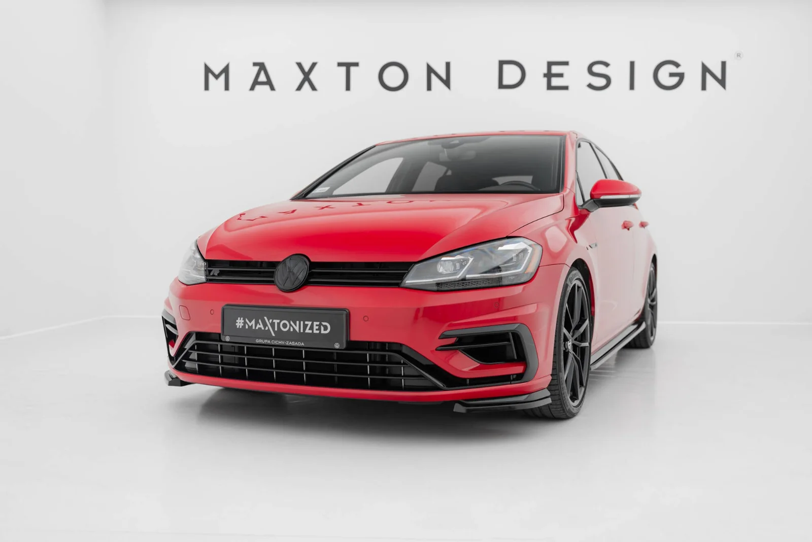 Maxton Design Frontsplitter für VW Golf 7 R R-Line FL – Schwarz glänzend