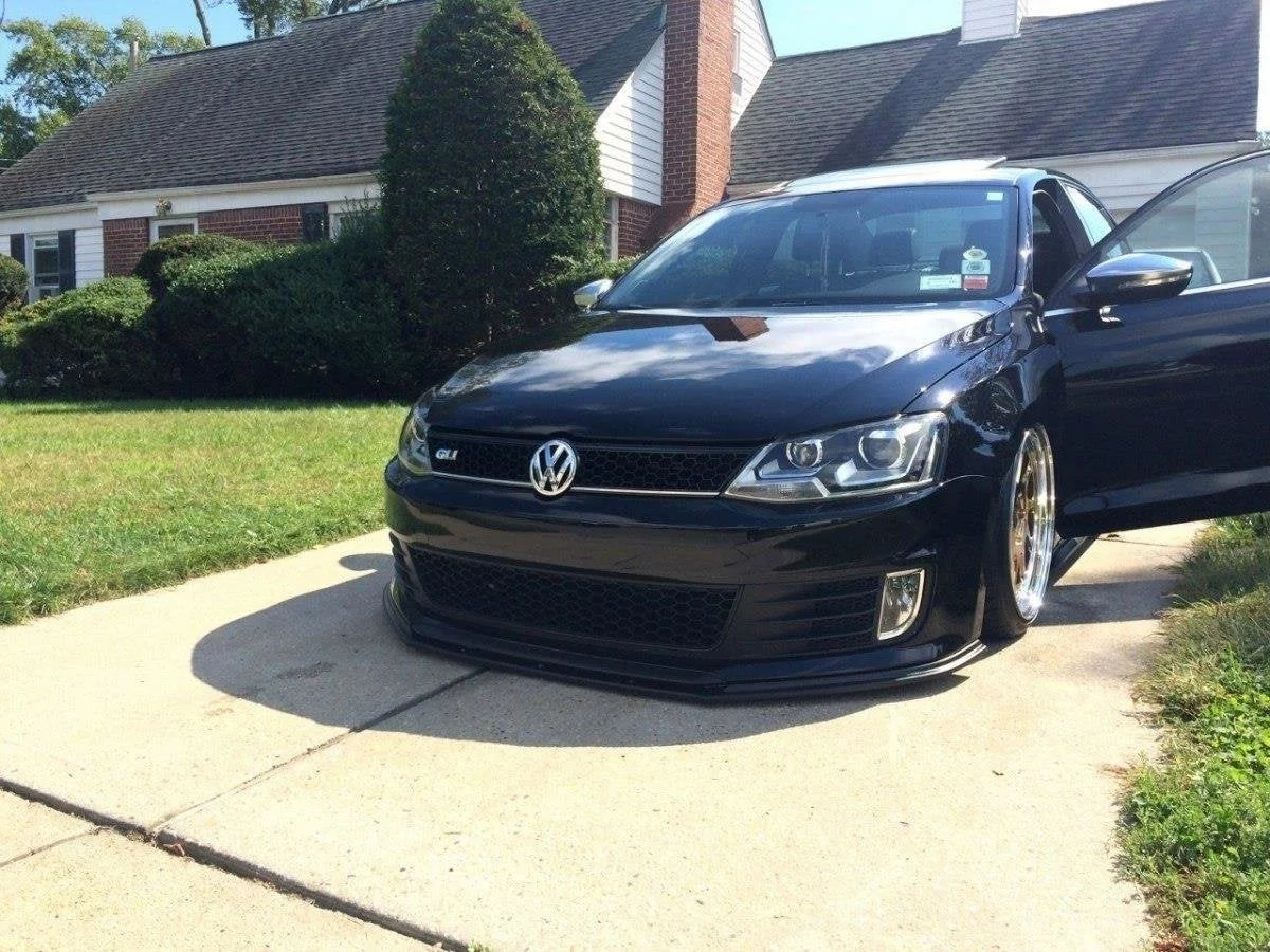 Maxton Design Frontsplitter für VW Jetta Mk6 GLI – Schwarz glänzend
