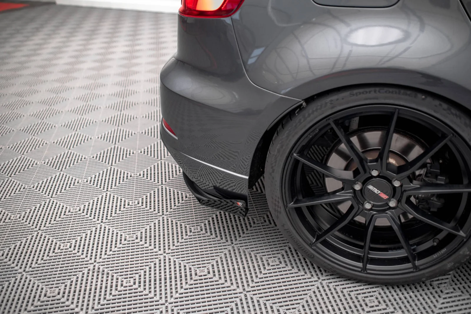 Maxton Design Heck-Seitenflaps für Audi S3 8V FL – Schwarz matt