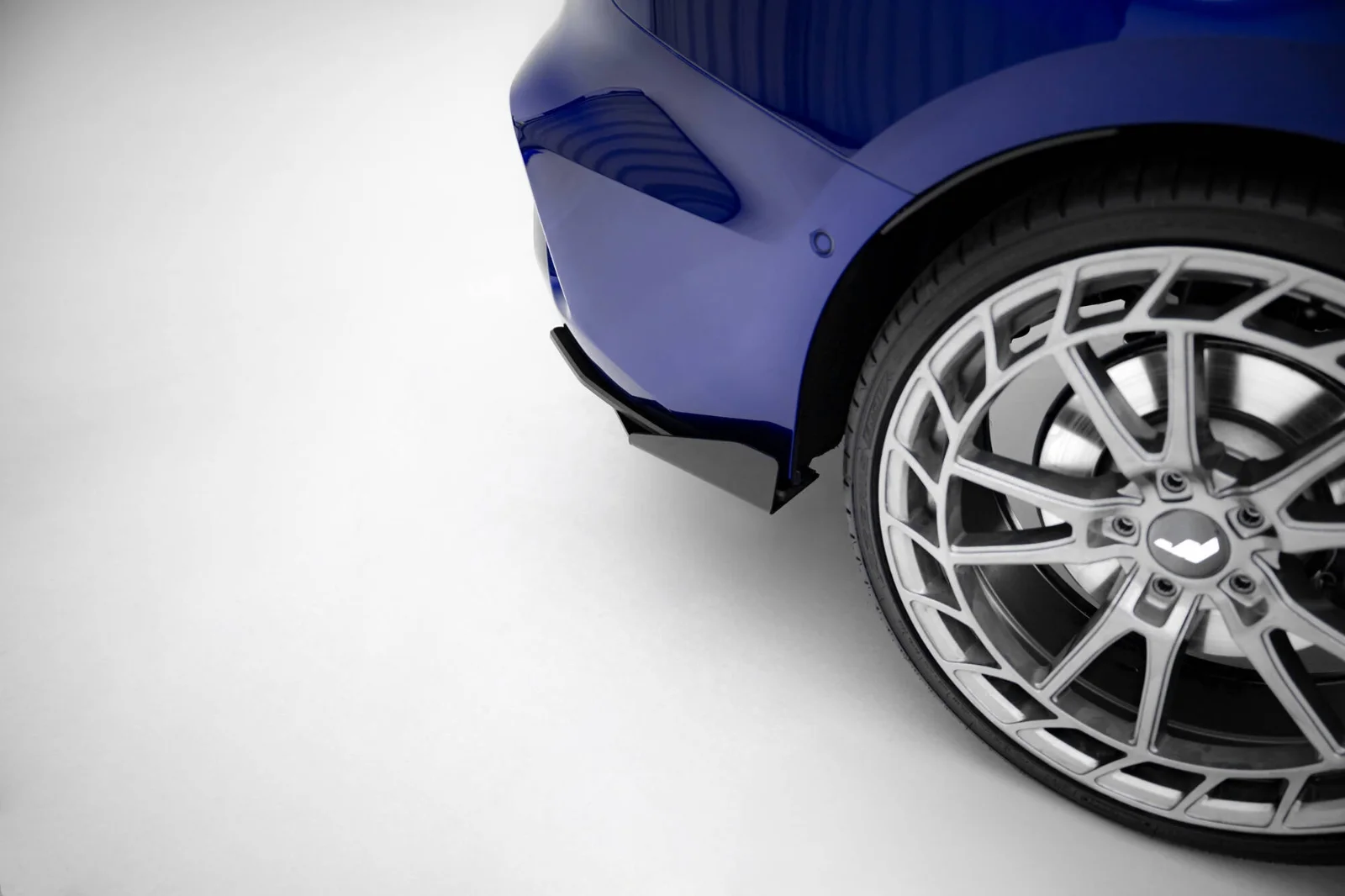 Maxton Design Heck-Seitenflaps für Audi S3 8Y FL – Schwarz matt – AUS38YFSCNC-RSF1G