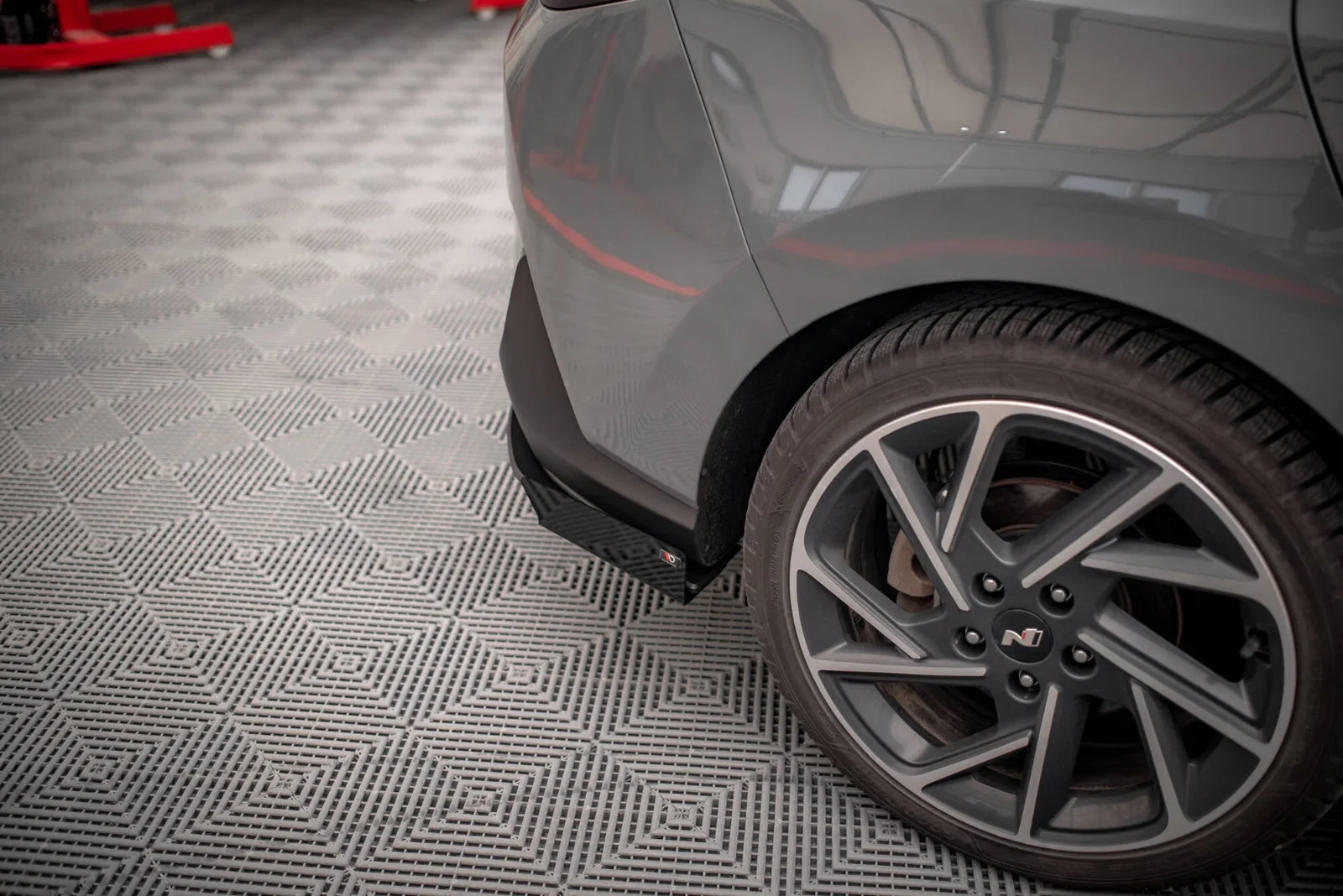Maxton Design Heck-Seitenflaps für Hyundai i30 N-Line Mk3 FL – Schwarz matt