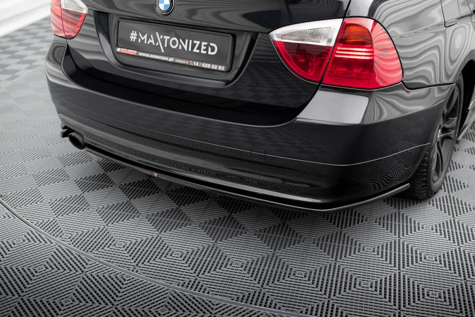 Maxton Design Heck-Seitensplitter für BMW 3er E91 – Schwarz glänzend