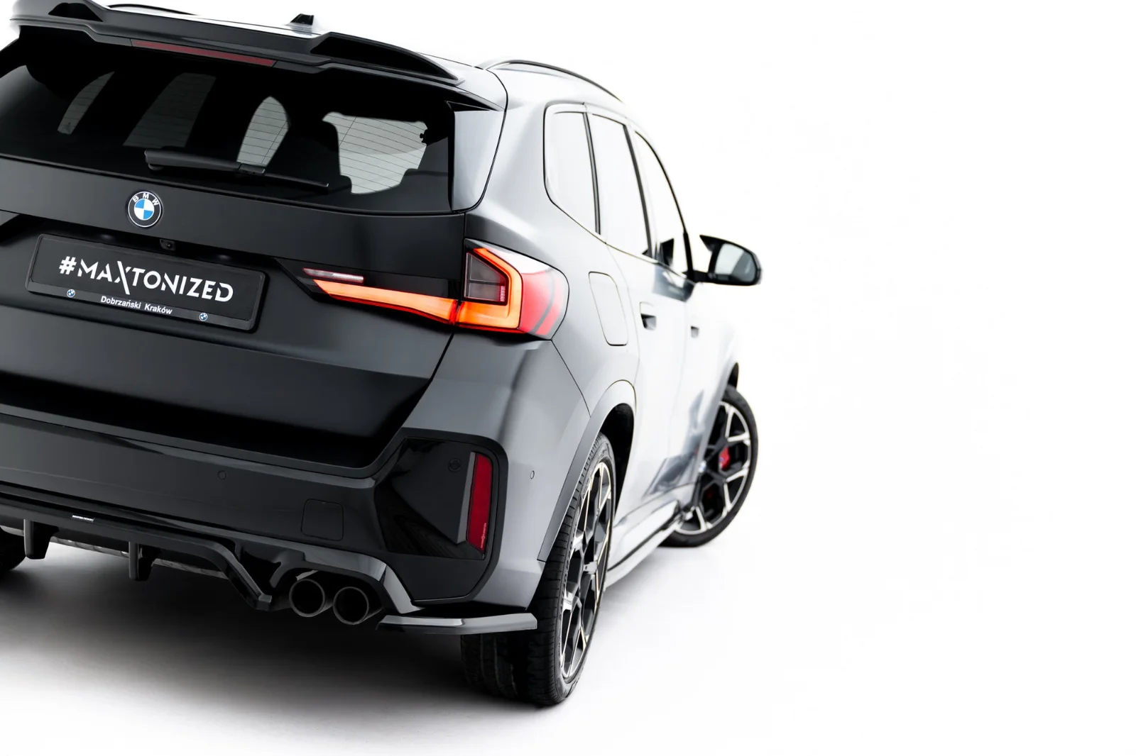 Maxton Design Heck-Seitensplitter für BMW X1 M35i U11 – Schwarz glänzend