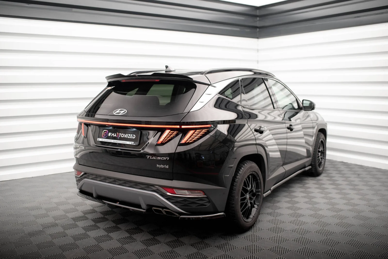Maxton Design Heck-Seitensplitter für Hyundai Tucson Mk4 – Schwarz glänzend