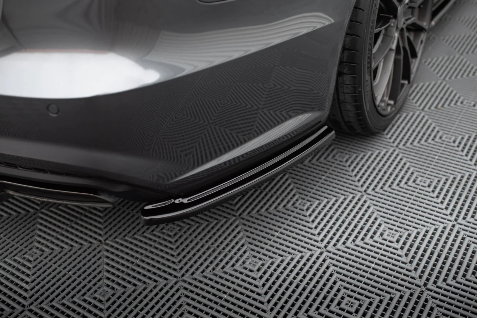 Maxton Heck-Seitensplitter V.1 für Audi A6 C7 S line S6 FL – Schwarz glänzend