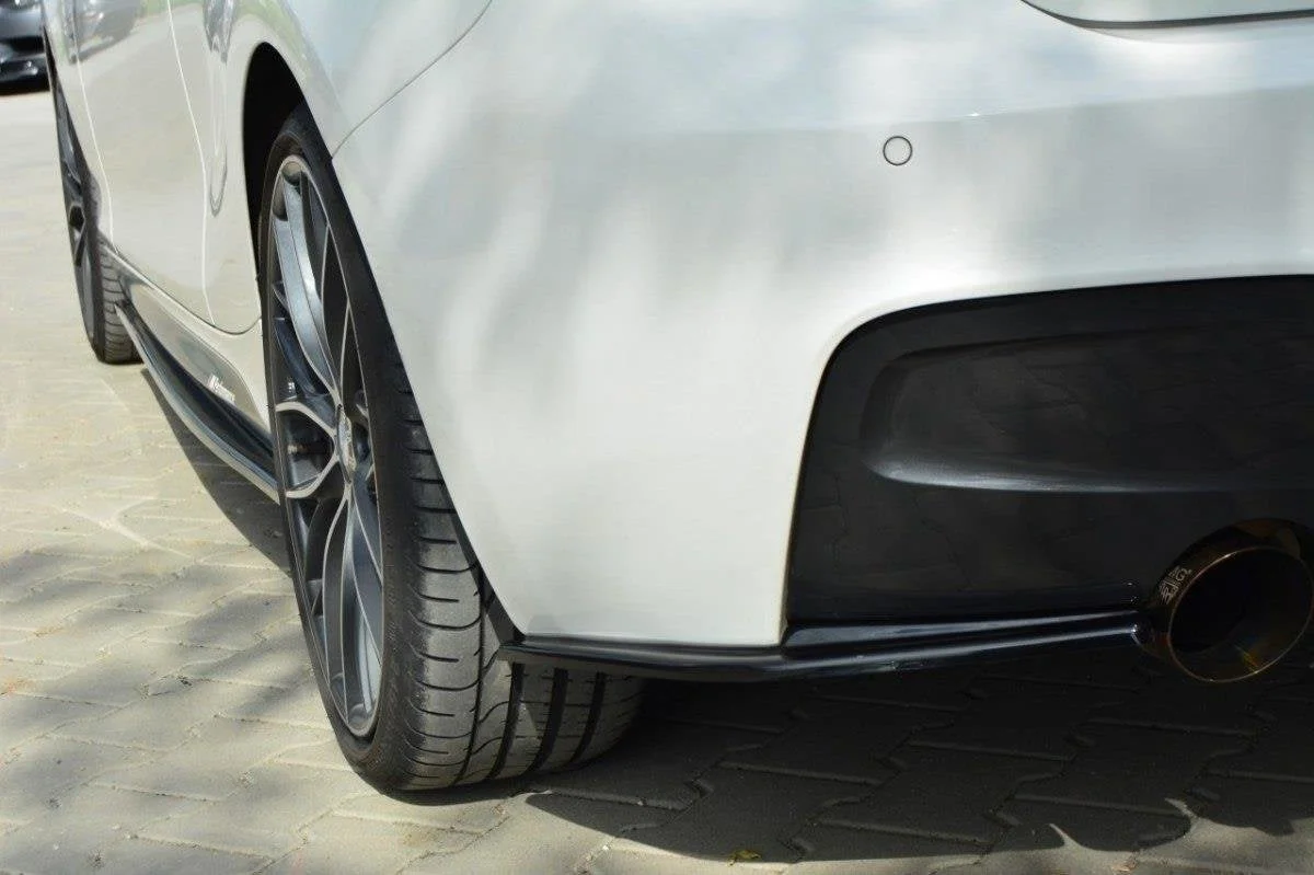 Maxton Heck-Seitensplitter V.1 für BMW 1er F20 M-Power – Schwarz glänzend