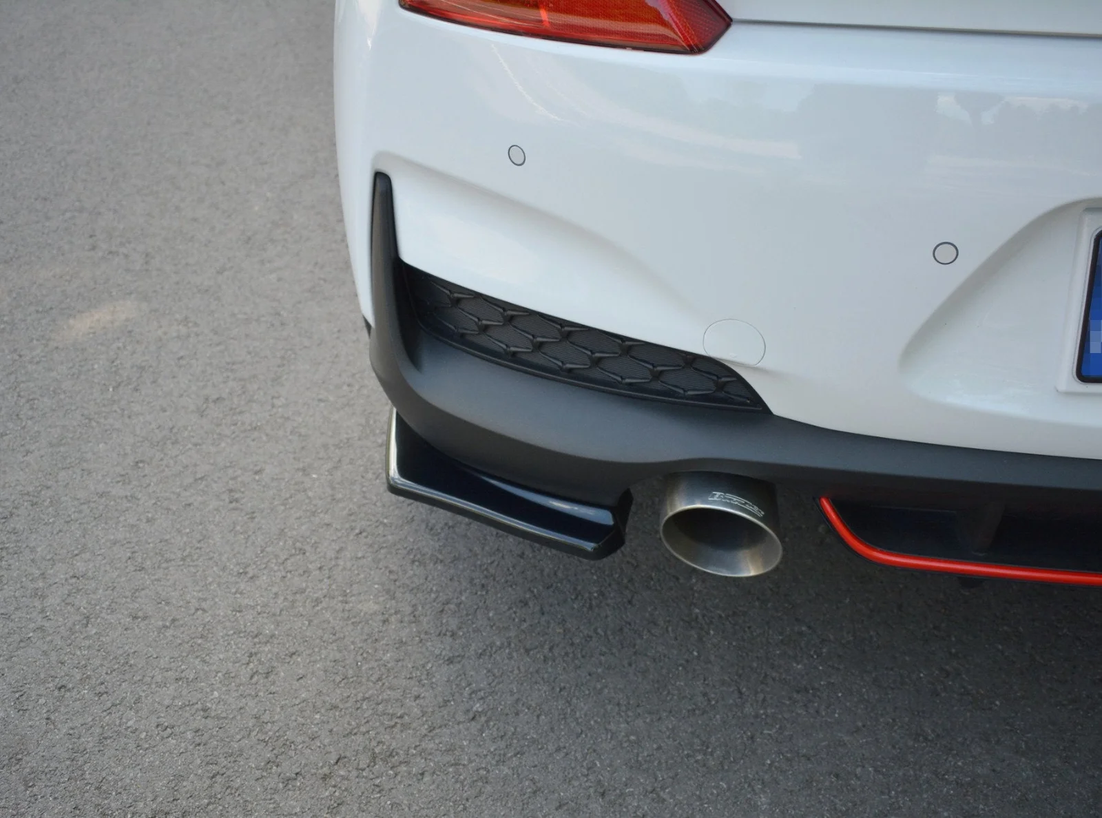 Maxton Design Heck-Seitensplitter V.1 für Hyundai i30 N Mk3 – Schwarz glänzend