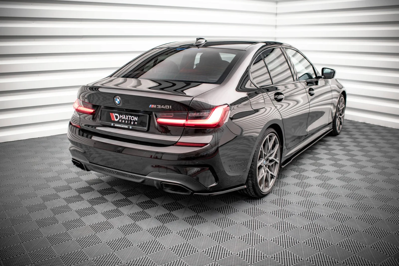 Maxton Design Heck-Seitensplitter V.2 für BMW M340i G20 G21 – Schwarz glänzend