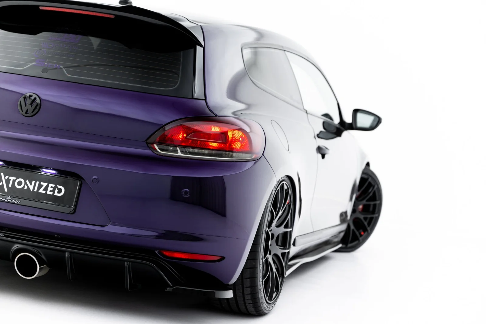 Maxton Design Heck-Seitensplitter V.2 für VW Scirocco Mk3 – Schwarz glänzend
