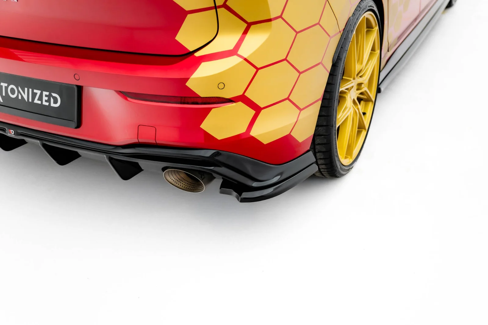 Maxton Heck-Seitensplitter V.4 VW Golf 8 GTI Clubsport FL – Schwarz glänzend