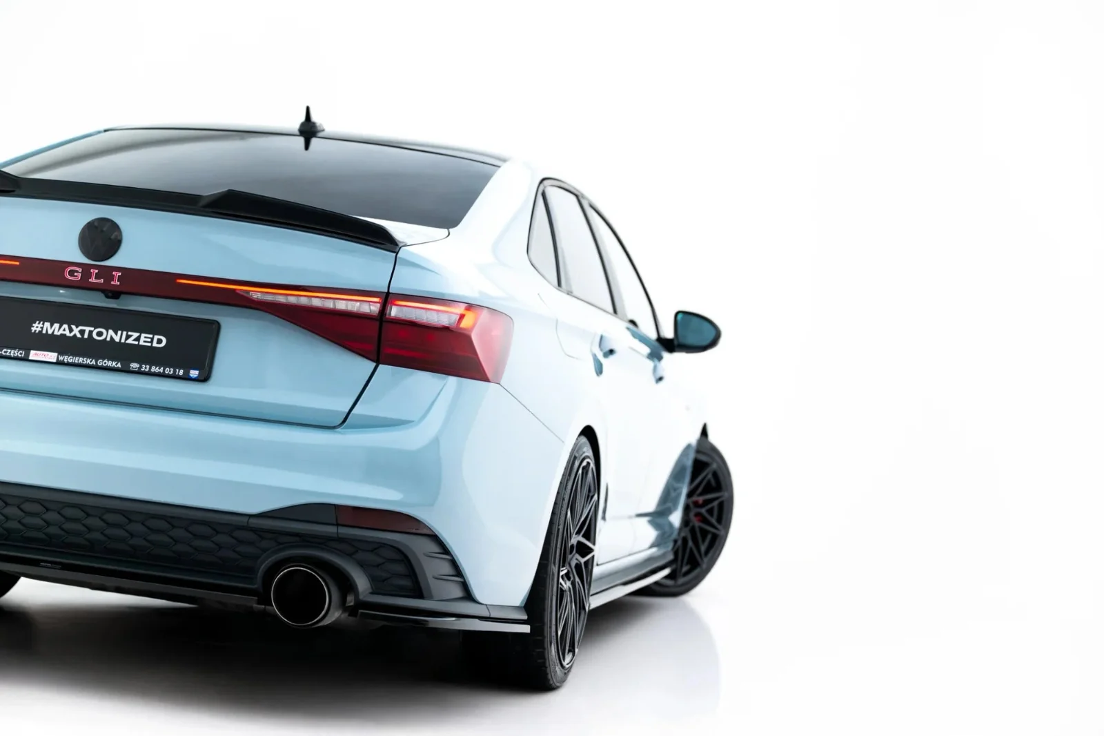 Maxton Design Heck-Seitensplitter für VW Jetta GLI Mk7 FL 2 – Schwarz glänzend