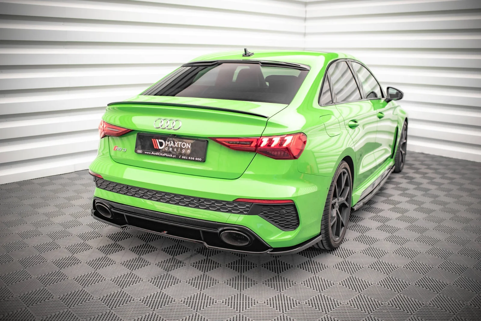 Maxton Design Hecksplitter für Audi RS3 8Y – Schwarz glänzend – AU-RS3-8Y-S-RD1G