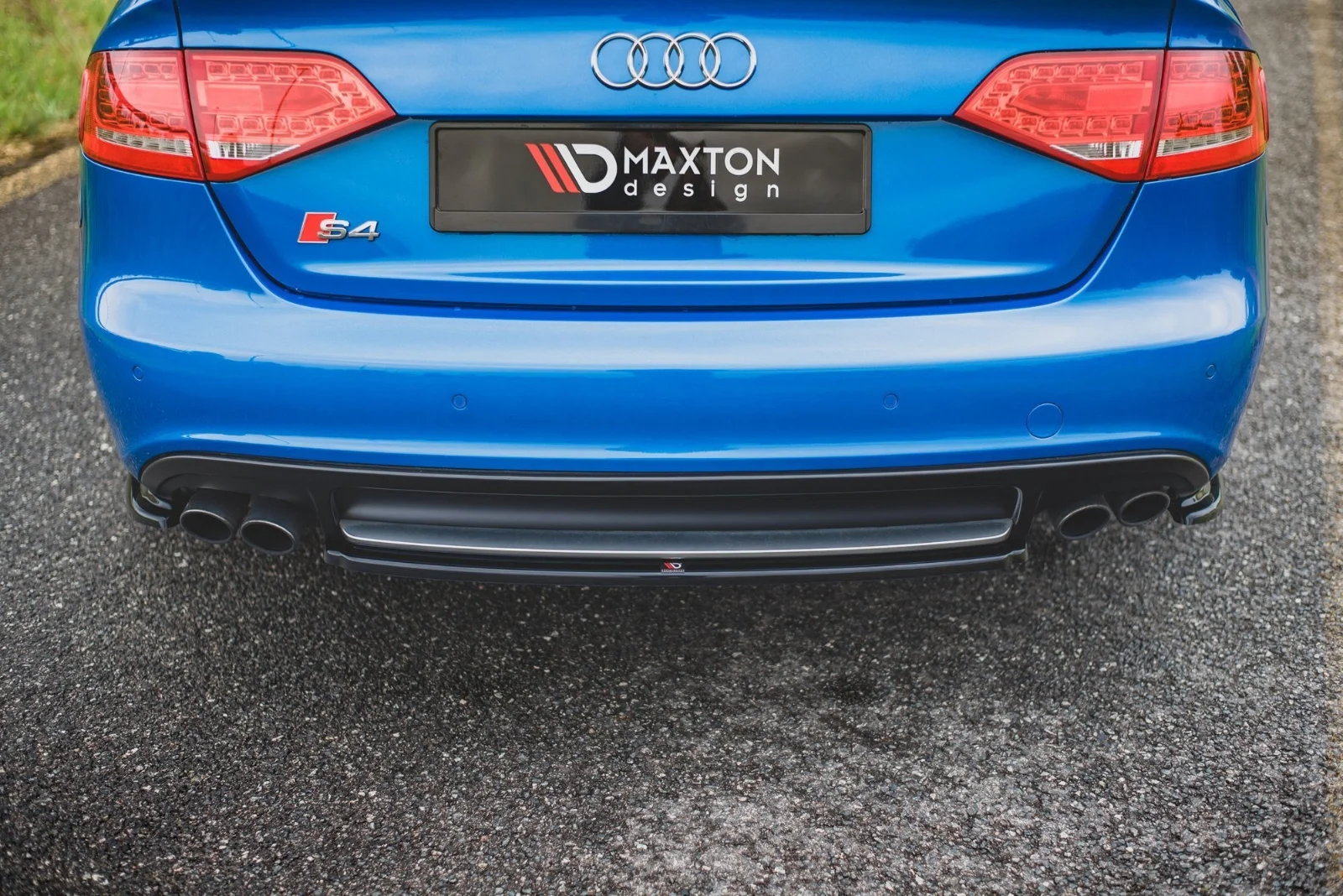 Maxton Design Hecksplitter für Audi S4 A4 S line B8 – Schwarz glänzend