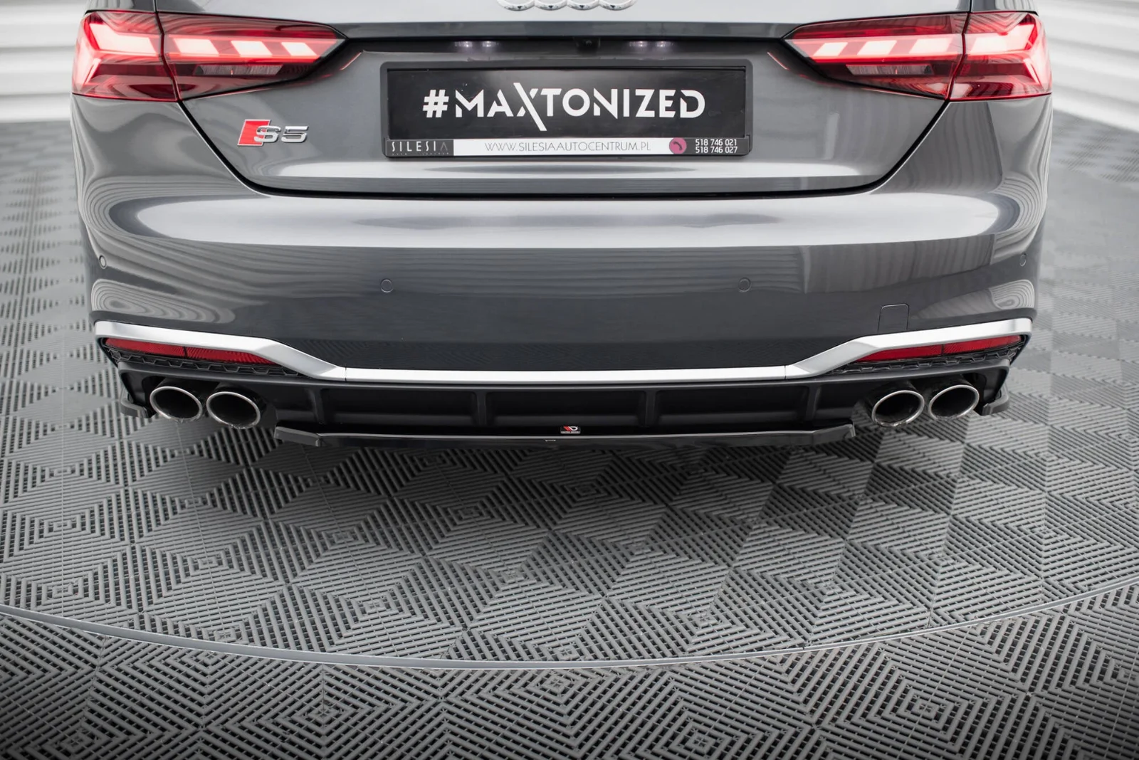 Maxton Design Hecksplitter für Audi S5 F5 FL – Schwarz glänzend