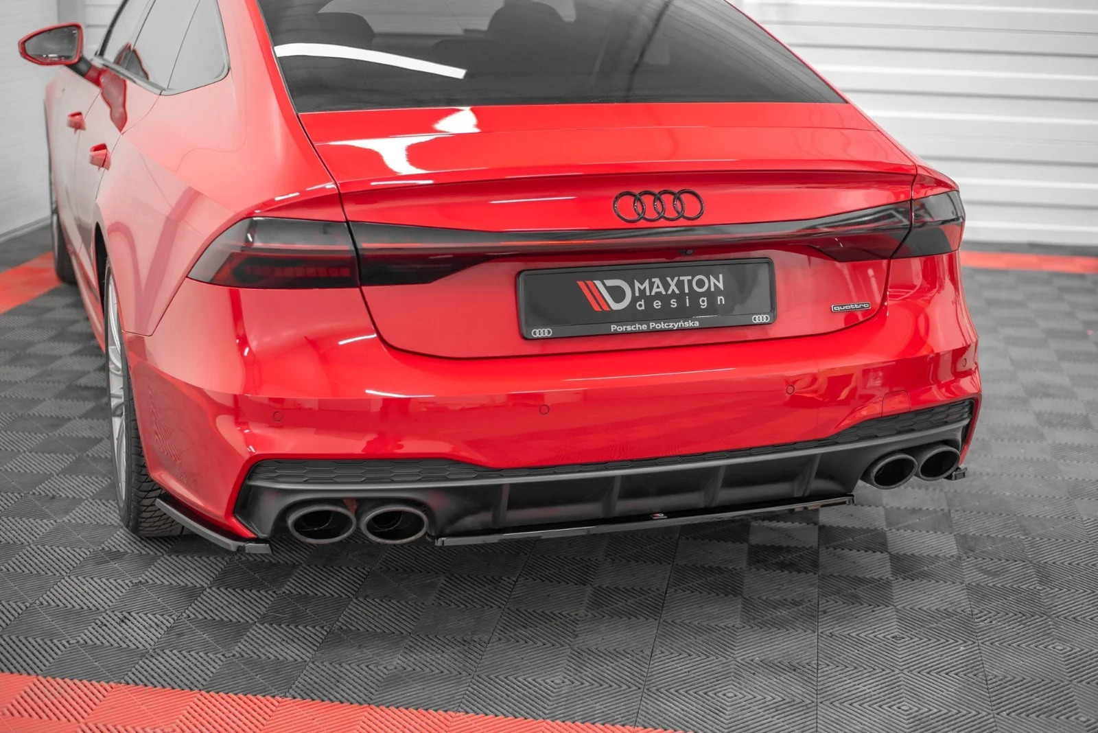 Maxton Design Hecksplitter für Audi S7 C8 – Schwarz glänzend