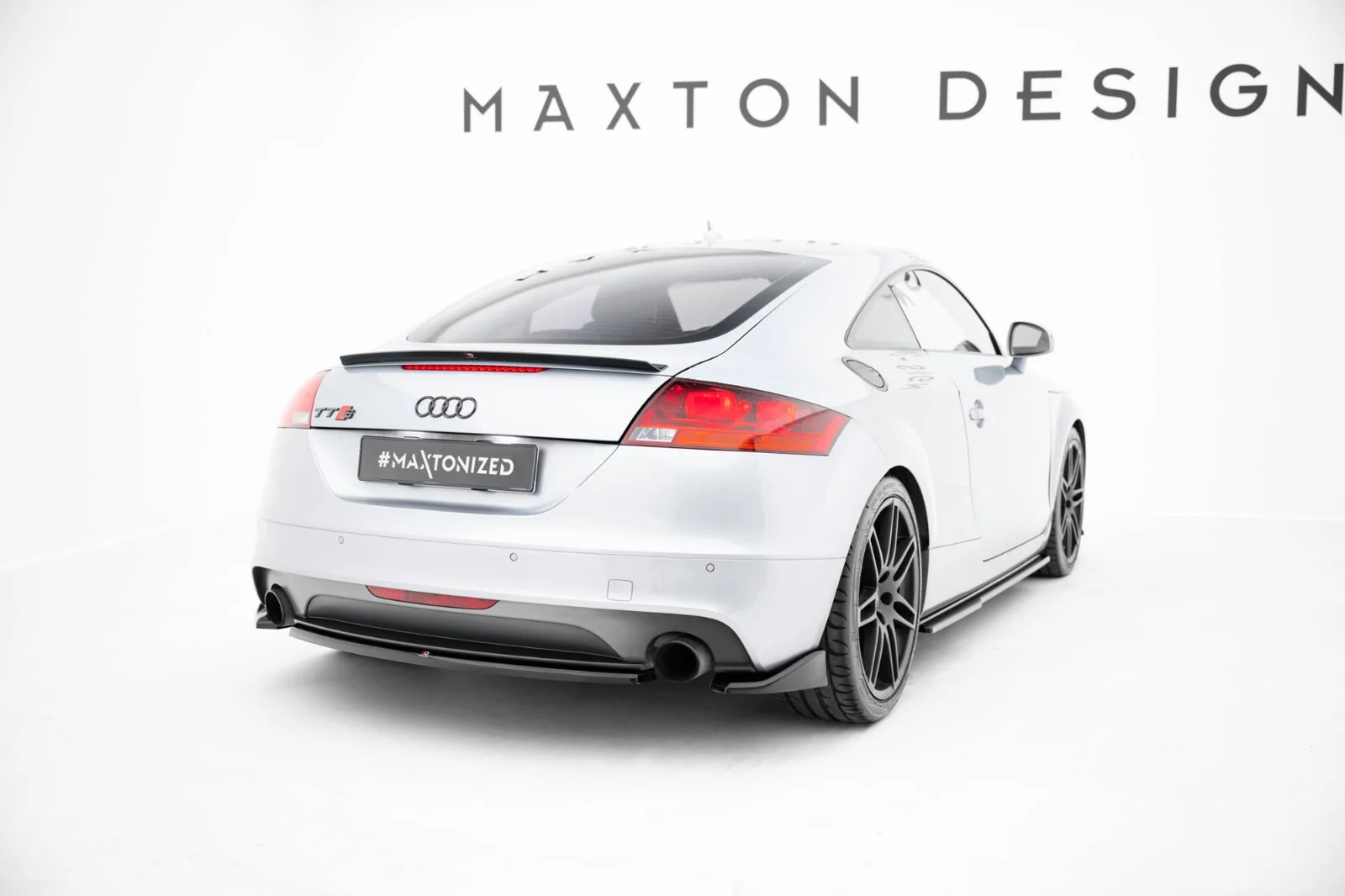 Maxton Design Hecksplitter für Audi TT S line 8J FL – Schwarz glänzend