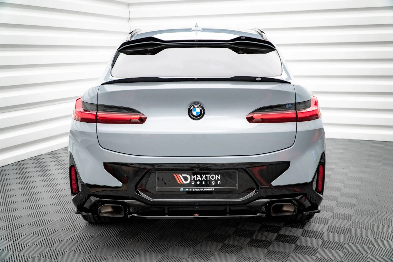 Maxton Design Hecksplitter für BMW X4 M-Paket G02 FL – Schwarz glänzend