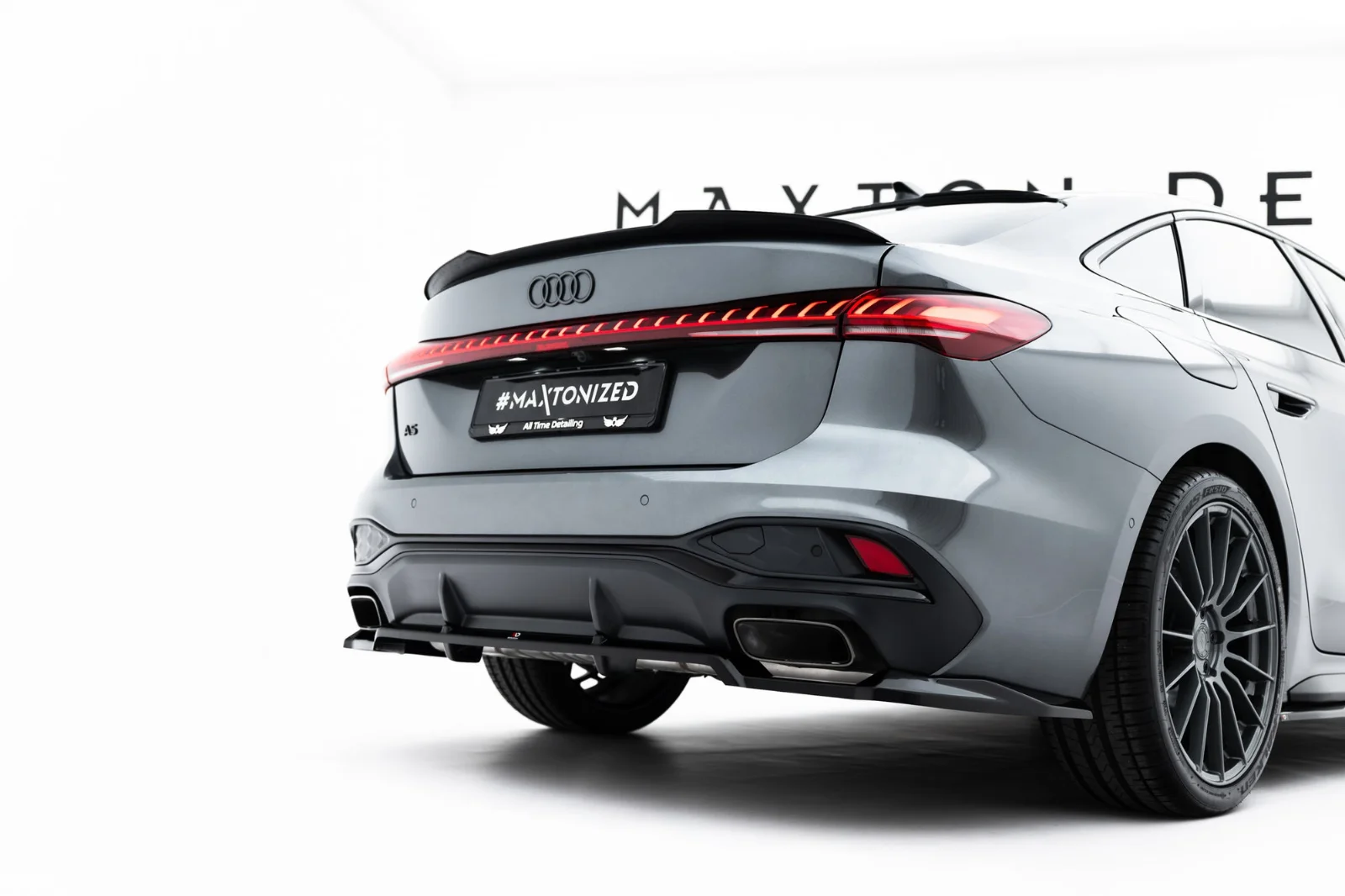 Maxton Design Hecksplitter für Audi A5 S line B10 – Schwarz glänzend