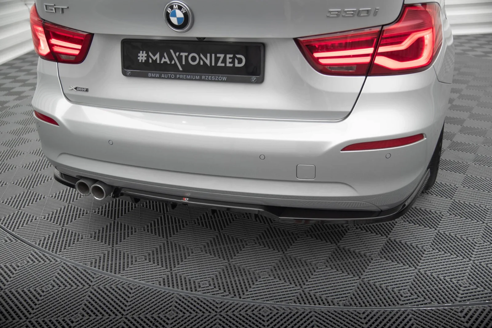 Maxton Design Hecksplitter für BMW 3er GT F34 FL – Schwarz glänzend
