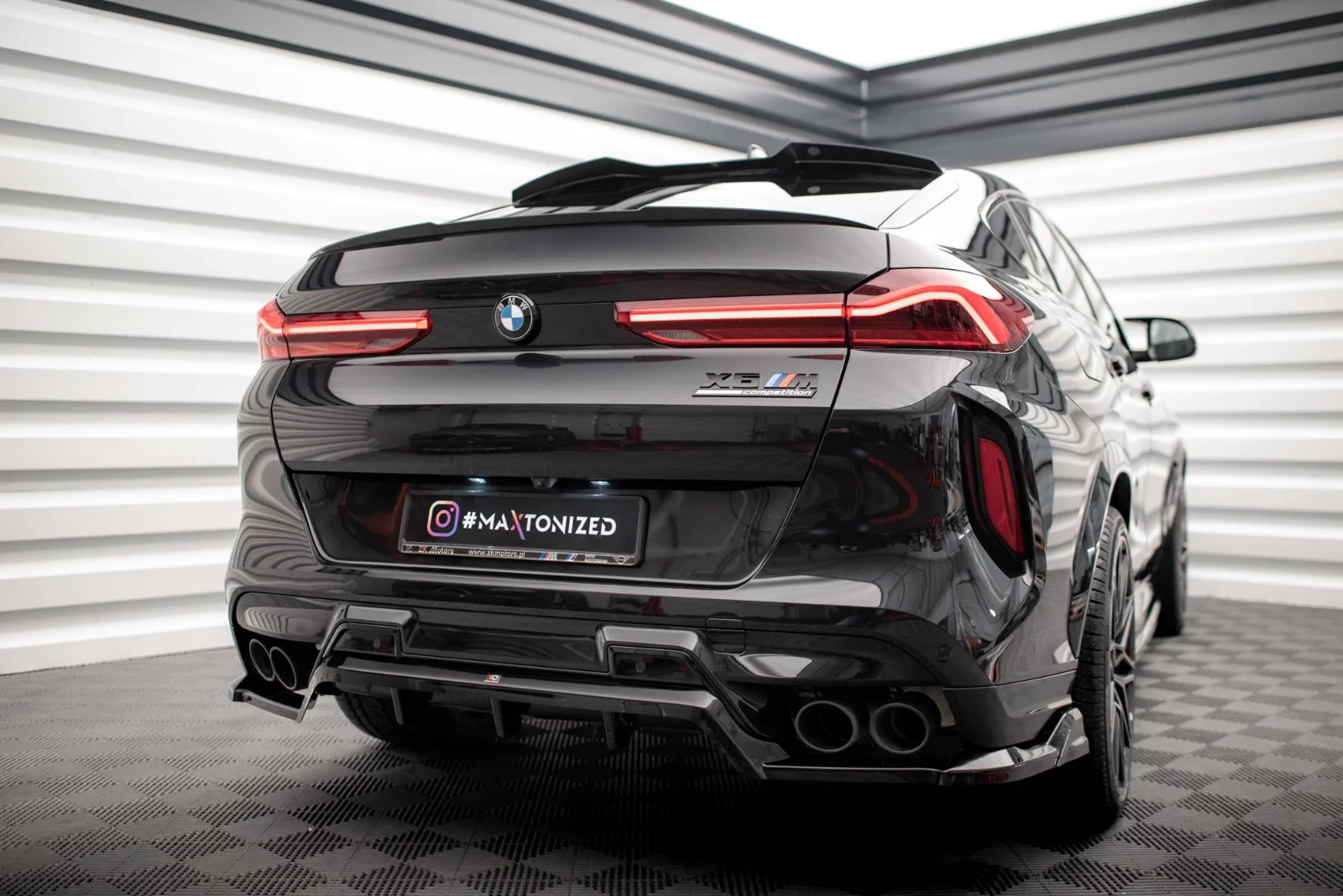 Maxton Design Hecksplitter für BMW X6 M F96 FL – Schwarz glänzend